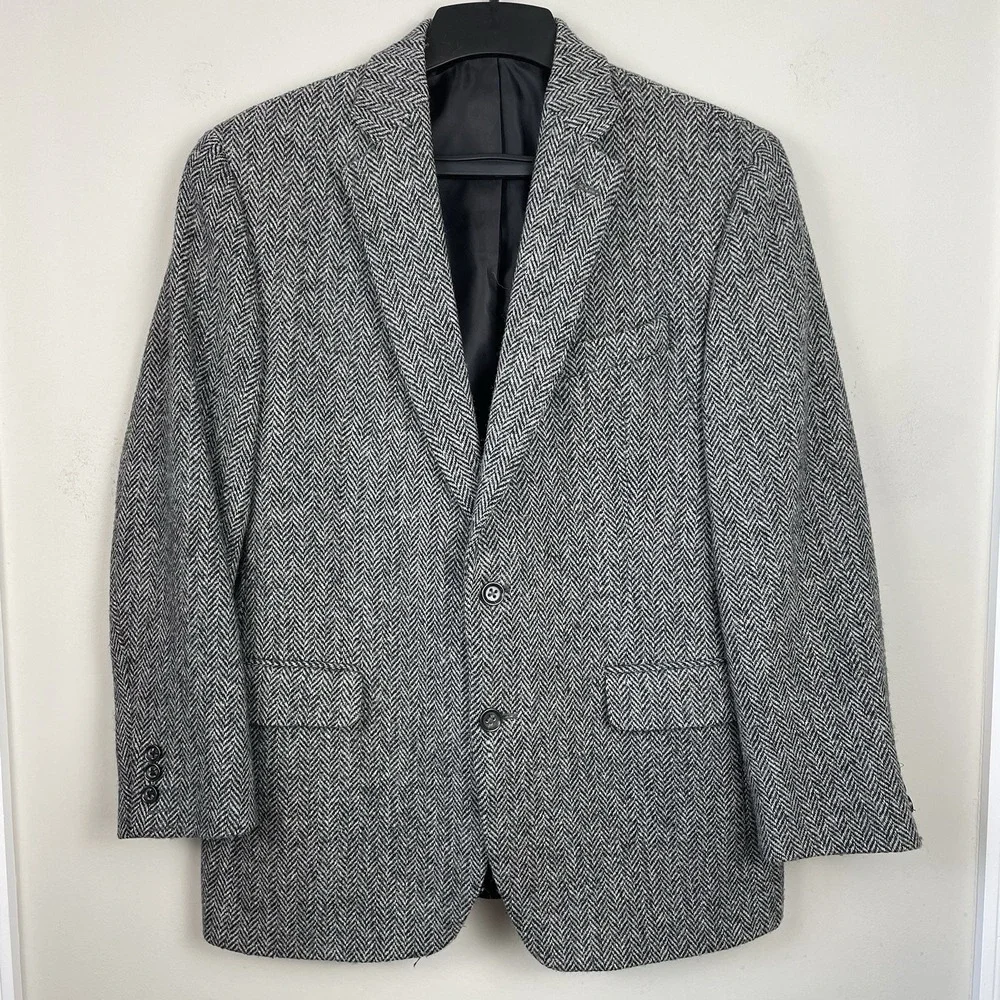 Harris Tweed Stafford Blazer Mens 42R Gray Herringbone‎ Wool Sport Coat Classic